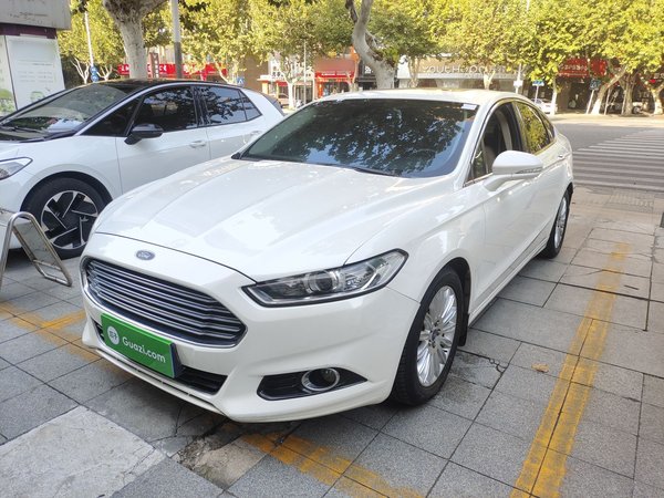 Ford Mondeo 2013 2.0L GTDi 200 Fashion Edition