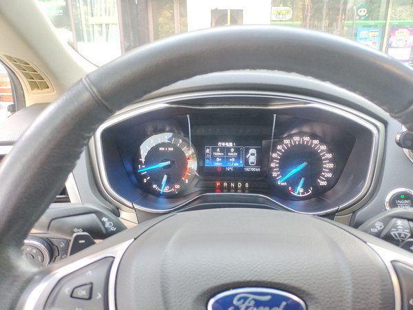 Ford Mondeo 2013 2.0L GTDi 200 Fashion Edition, 2013 года