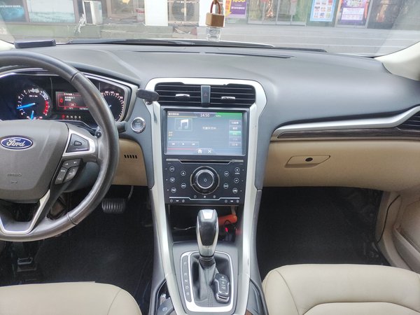 Ford Mondeo 2013, 192800 км, за 5806 USD