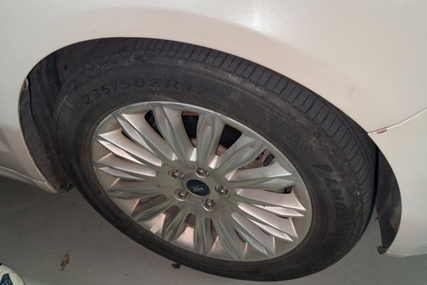 Ford Mondeo 2013, 62400 км, за 7883 USD - фото 6