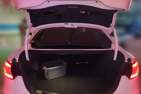 Ford Mondeo 2013, 62400 км, за 7883 USD - фото 14
