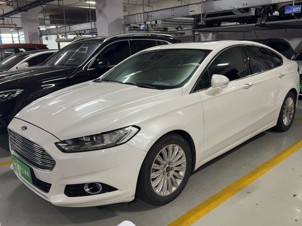 Ford Mondeo · 2013 год