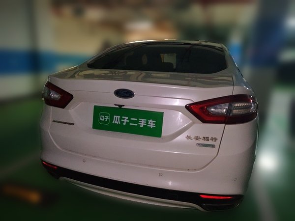 Ford Mondeo 2013, 62400 км, за 6902 USD