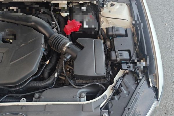 Ford Mondeo 2013, 64800 км, за 6270 USD
