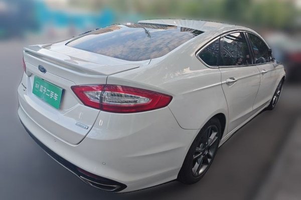 Ford Mondeo 2013, 64800 км, за 6270 USD - фото 15