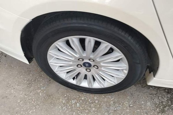 Ford Mondeo 2013, 99700 км, за 7636 USD - фото 11