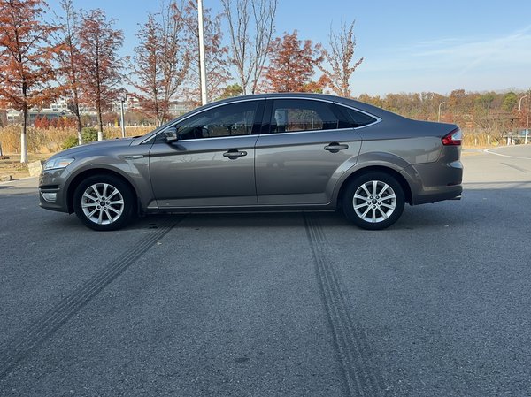 Ford Mondeo 2013, 116900 км, за 4929 USD - фото 8