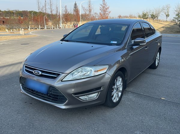 Ford Mondeo 2013 2.3L Fashion Edition