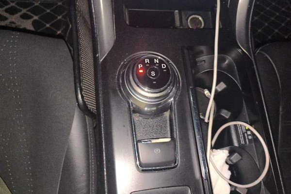 Ford Mondeo 2017, 128500 км, за 7017 USD - фото 14