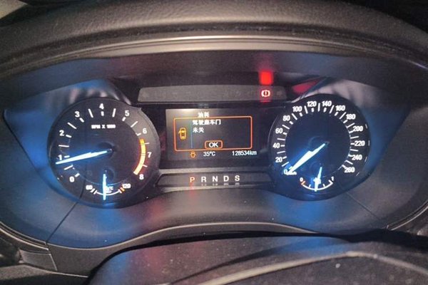 Ford Mondeo 2017, 128500 км, за 7017 USD - фото 11
