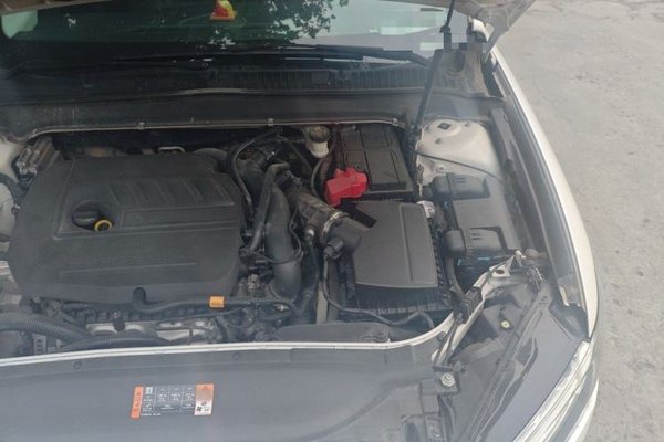 Ford Mondeo 2017, 134300 км, за 6216 USD - фото 22