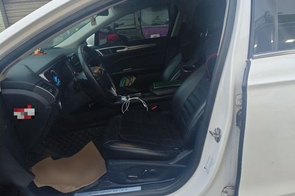 Ford Mondeo 2017, 134300 км, за 6216 USD - фото 15