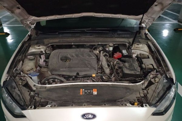 Ford Mondeo 2017, 49600 км, за 6616 USD - фото 20