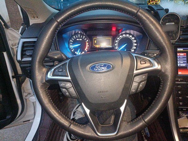 Ford Mondeo 2017, 73700 км, за 7738 USD - фото 20