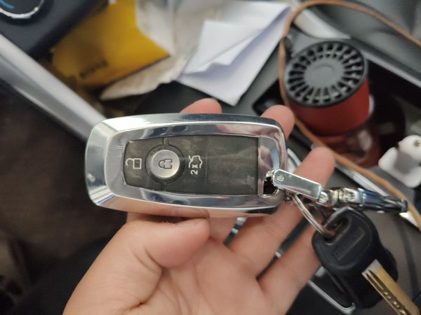 Ford Mondeo 2017, 74800 км, за 9999999 USD - фото 9