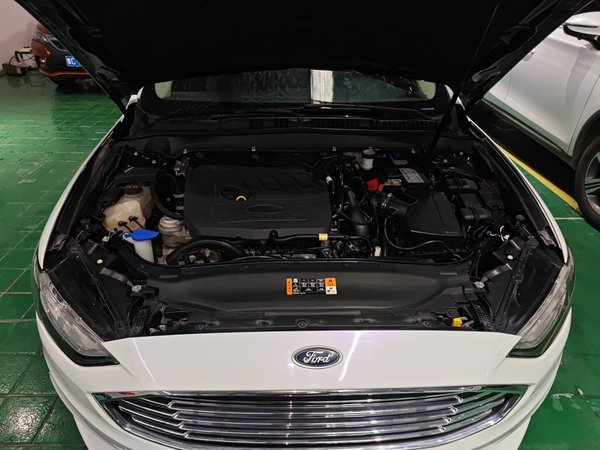 Ford Mondeo 2017, 78500 км, за 8625 USD - фото 9