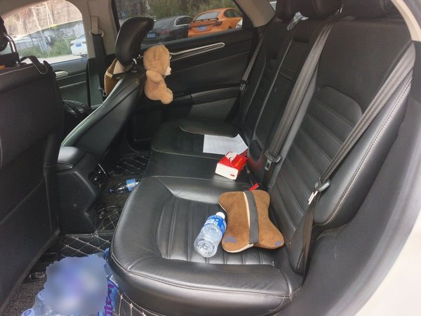 Ford Mondeo 2017, 121100 км, за 8788 USD - фото 7