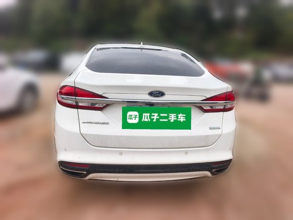 Ford Mondeo 2017, 121100 км, за 8788 USD