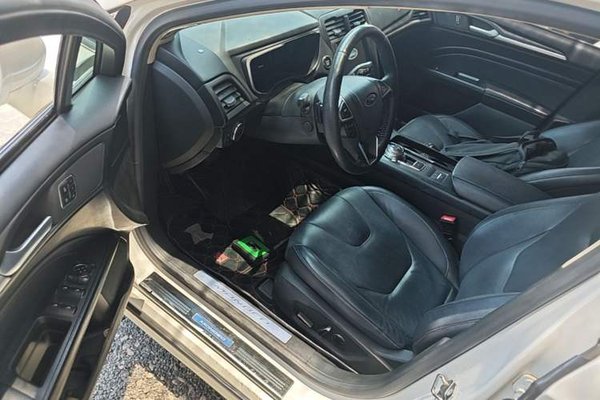 Ford Mondeo 2017, 131500 км, за 10011 USD - фото 18