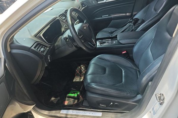 Ford Mondeo 2017, 131500 км, за 10011 USD - фото 17