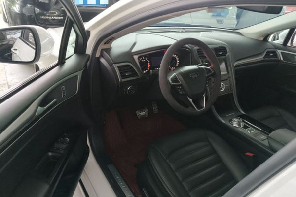 Ford Mondeo 2017, 99800 км, за 9232 USD - фото 27
