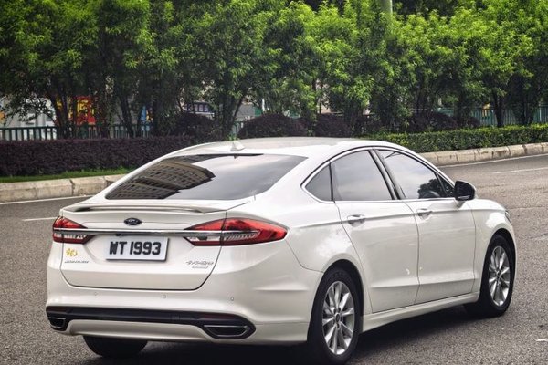 Ford Mondeo 2017, 99800 км, за 9232 USD - фото 20