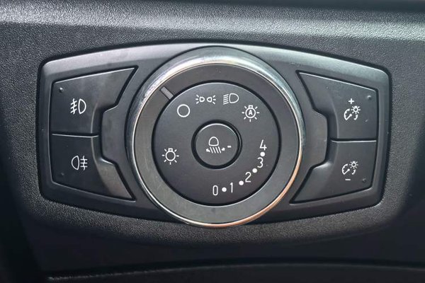 Ford Mondeo 2017, 99800 км, за 9232 USD - фото 42