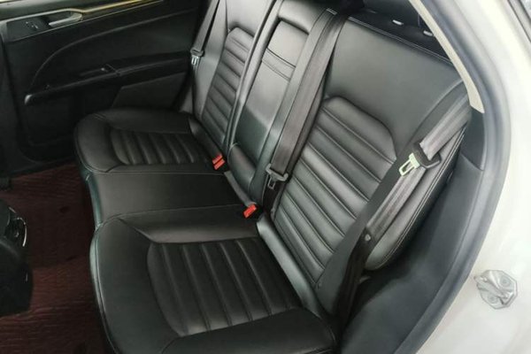 Ford Mondeo 2017, 99800 км, за 9232 USD - фото 29