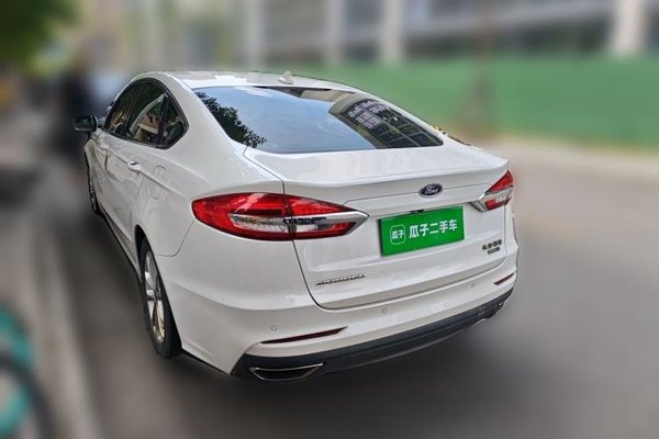 Ford Mondeo 2018, 133900 км, за 8587 USD