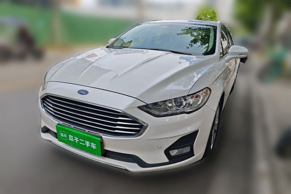 Ford Mondeo · 2018 год