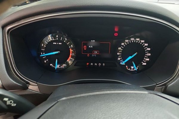 Ford Mondeo 2018, 133900 км, за 8587 USD - фото 10
