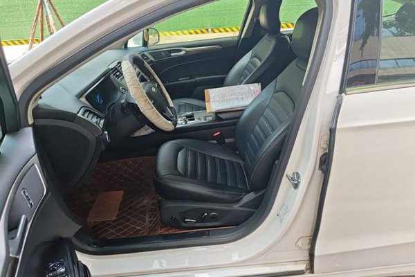 Ford Mondeo 2018, 133900 км, за 8587 USD - фото 14