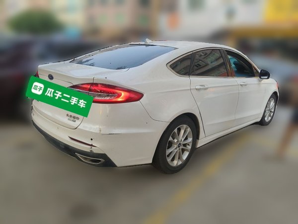 Ford Mondeo · 2018 год