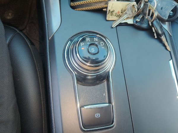 Ford Mondeo 2018, 52699 км, за 8974 USD - фото 20