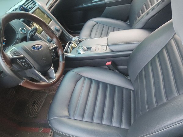 Ford Mondeo 2018, 52699 км, за 8974 USD - фото 18