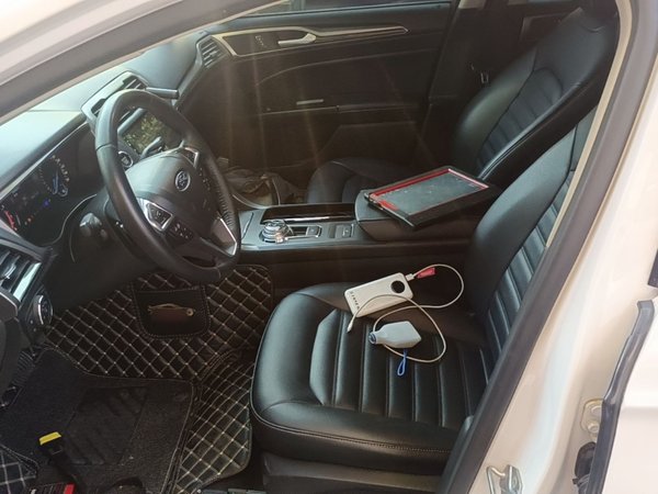 Ford Mondeo 2018, 86800 км, за 9101 USD - фото 18