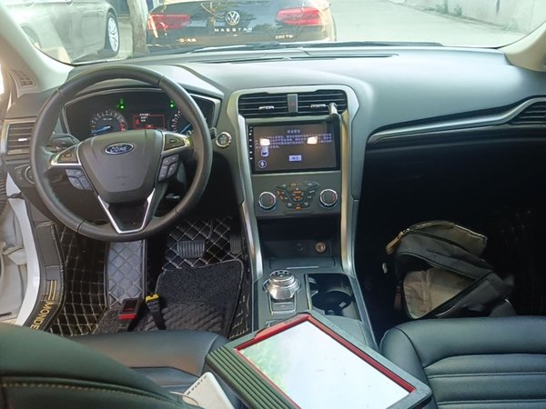 Ford Mondeo 2018, 86800 км, за 9101 USD - фото 13