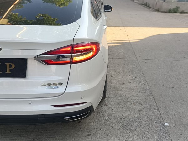 Ford Mondeo 2018, 86800 км, за 9101 USD - фото 7