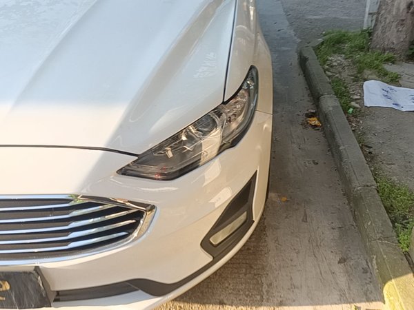 Ford Mondeo 2018, 86800 км, за 9101 USD - фото 9