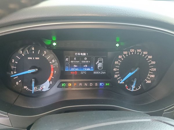 Ford Mondeo 2018, 86800 км, за 9101 USD - фото 15