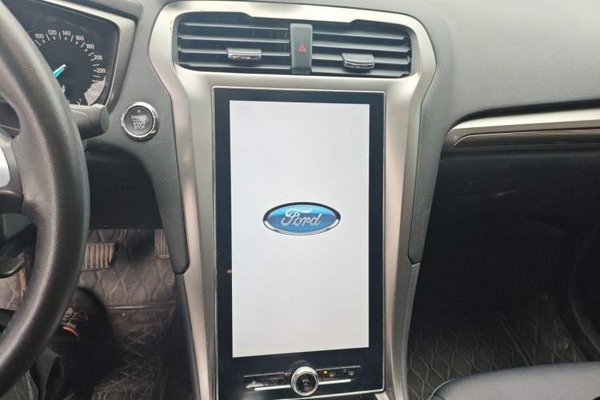 Ford Mondeo 2020, 68900 км, за 10120 USD - фото 10