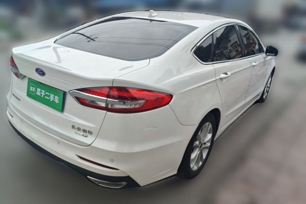 Ford Mondeo 2020, 68900 км, за 10120 USD