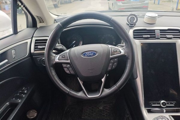 Ford Mondeo 2020, 68900 км, за 10120 USD - фото 7