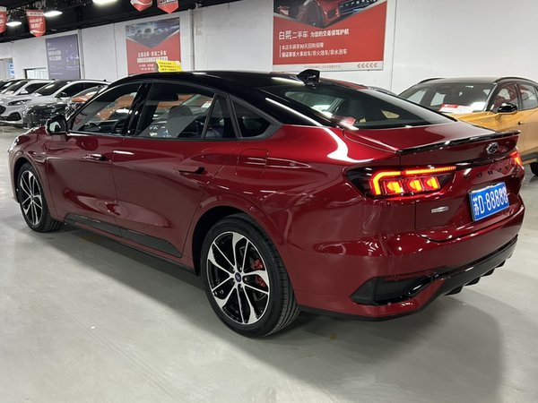 Ford Mondeo 2022, 11600 км, за 16758 USD