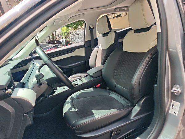 Ford Mondeo 2022, 3500 км, за 18304 USD - фото 14