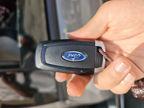 Ford Mondeo 2022, 3500 км, за 18304 USD - фото 17