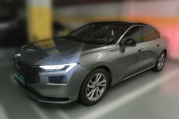 Ford Mondeo · 2022 год