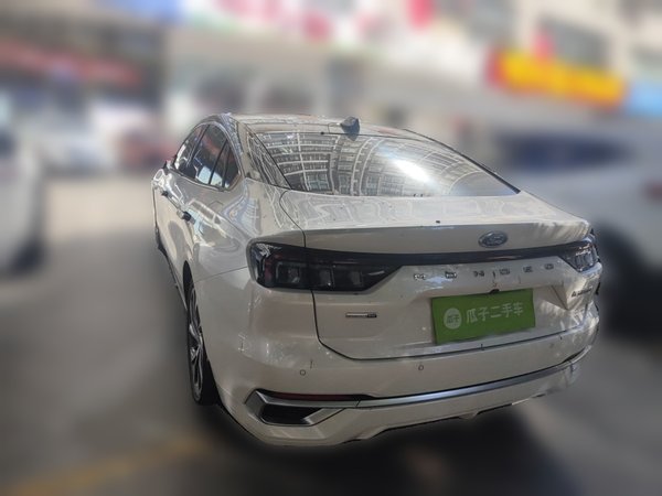 Ford Mondeo 2022, 16600 км, за 19758 USD - фото 4