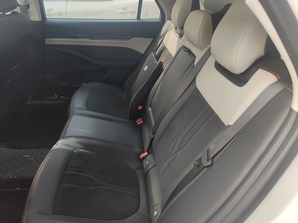 Ford Mondeo 2022, 16600 км, за 19758 USD - фото 18