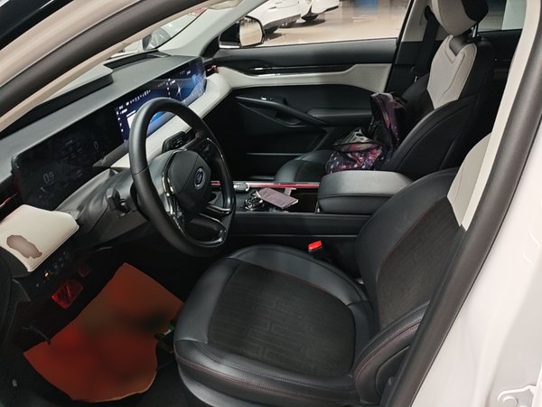 Ford Mondeo 2022, 38900 км, за 16778 USD - фото 18